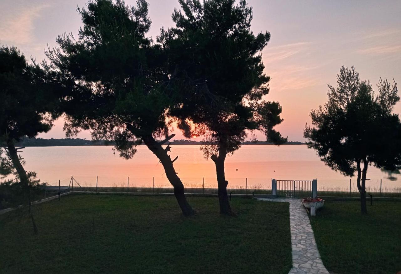 Diapori Villa Vurvurú Kültér fotó